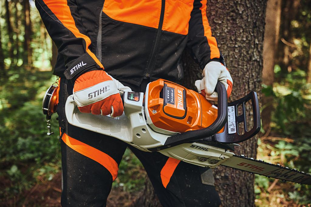 Stihl MSA 300C-O/40cm